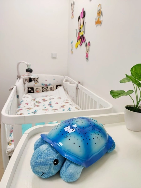 CLOUD B Lampka nocna projektor konstelacje żółw