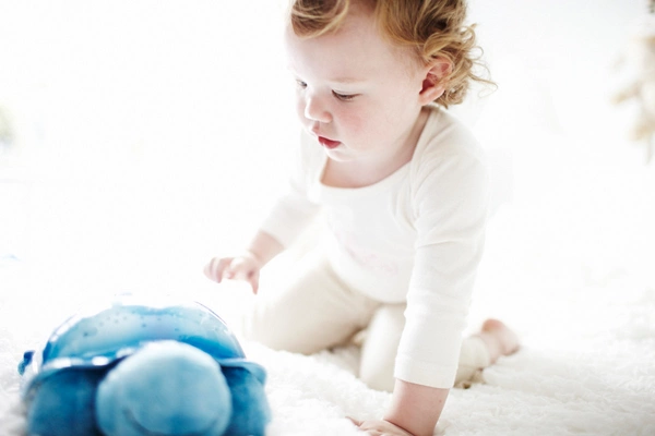 CLOUD B Lampka nocna projektor konstelacje żółw