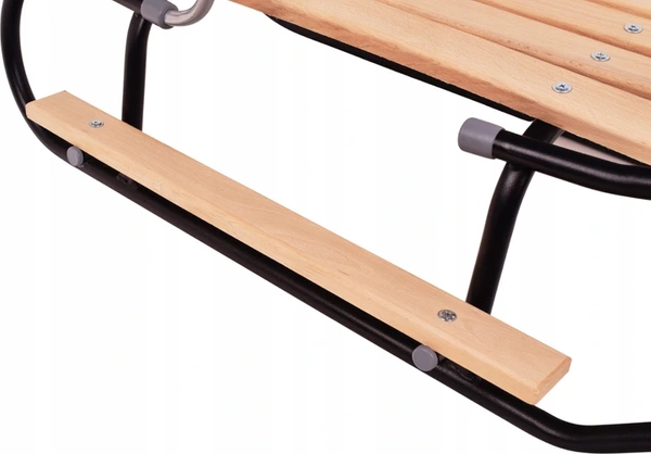 Sanki Metalowe z oparciem i podnóżkami Polskie