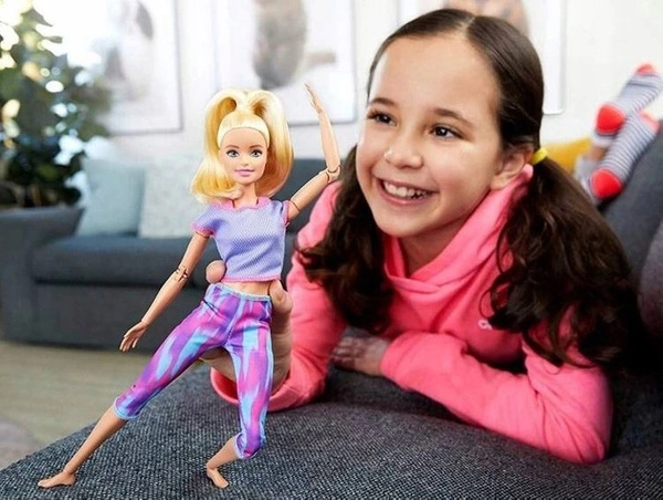 BARBIE Made to move lalka gimnastyczka GXF04