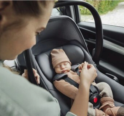 Britax Romer Nosidełko BABY-SAFE CORE i-Size 40 - 85 cm