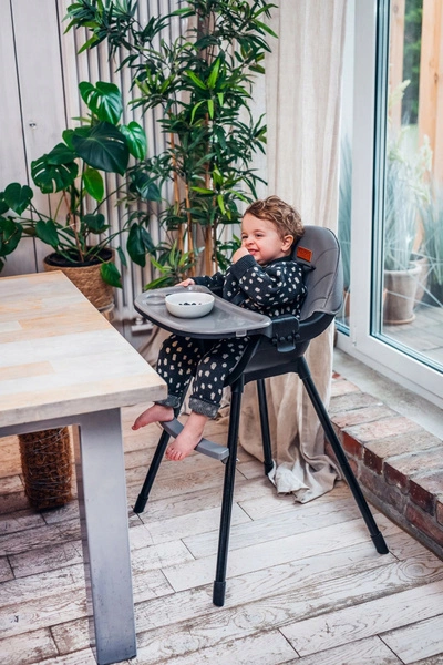 MOMI REKI Krzesełko krzesło do karmienia dla dziecka