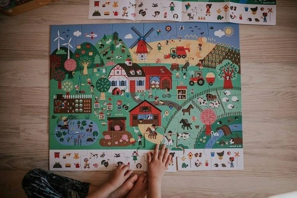 Janod - Puzzle obserwacyjne w walizce Farma 24 elementy 3+