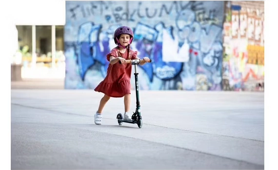 Micro Sprite Eco LED Hulajnoga Składana regulowana do 100kg Lekka