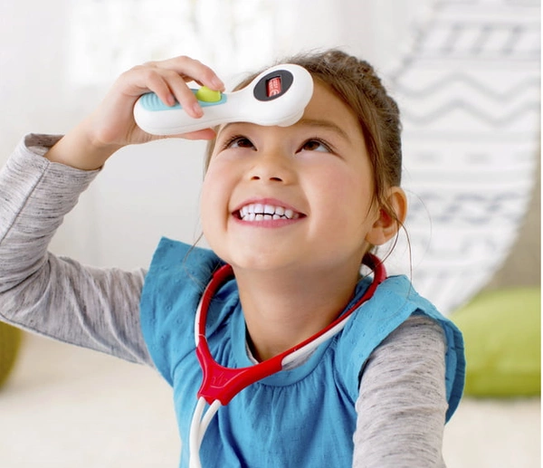 FISHER PRICE lekarz zestaw mały doktor DVH14 7 elementów