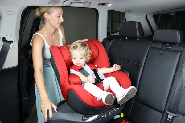 AVOVA SPERBER-FIX isofix fotelik samochodowy 0-20kg