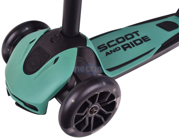 SCOOT AND RIDE HIGHWAYKICK 5 kołowa LED hulajnoga