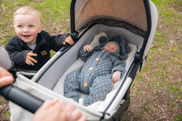 Wózek spacerowy Thule Spring 2 - Black/Soft Beige