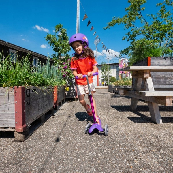 MINI MICRO DELUXE led hulajnoga trójkołowa świeci