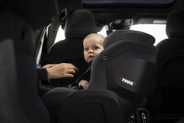 THULE ALFI Baza obrotowa do fotelika samochodowego Maple i Elm ISOFIX