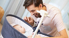 TINY LOVE Wielofunkcyjny leżaczek-bujaczek z funkcją krzesełka 3w1 - Grey