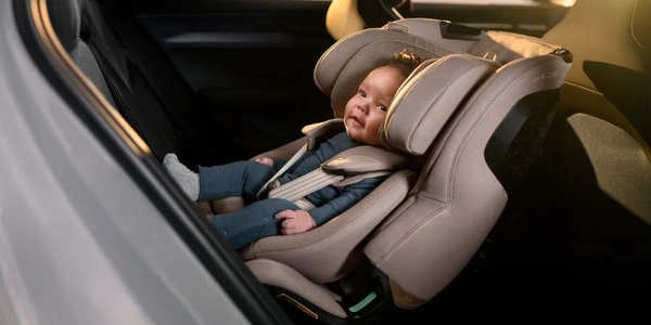 MAXI COSI EMERALD 360 PRO i-Size fotelik samochodowy obrotowy 40 - 150 cm SlideTech baza wysuwana