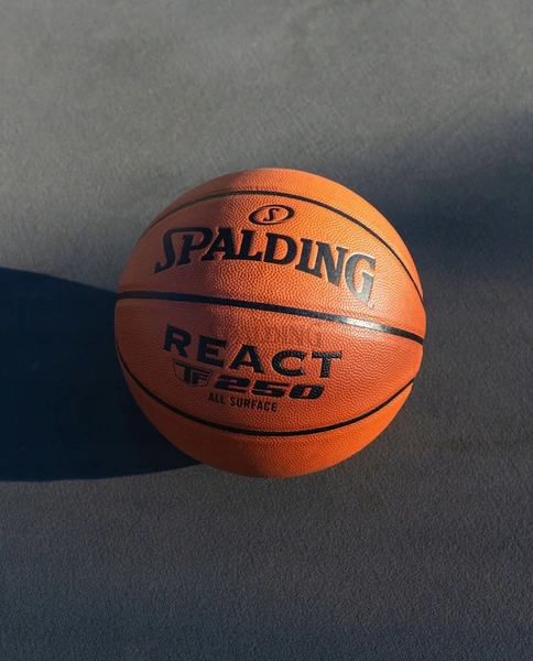 SPALDING TF250 7 FIBA Piłka do koszykówki skóra