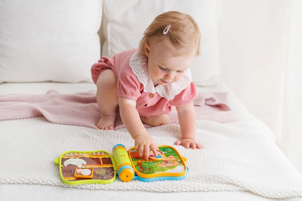 Dumel książeczka rozśpiewane zwierzątka Mówi w Języku Polskim