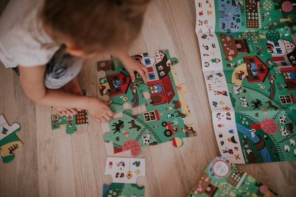 Janod - Puzzle obserwacyjne w walizce Farma 24 elementy 3+