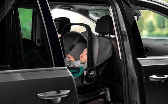 Britax Romer Nosidełko BABY-SAFE 3 + baza 5Z