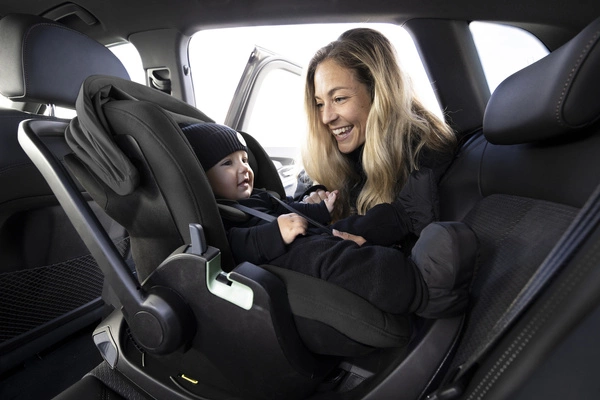 THULE ALFI Baza obrotowa do fotelika samochodowego Maple i Elm ISOFIX