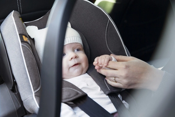 Fotelik BeSafe iZi Go Modular X1 i-Size 0-13kg