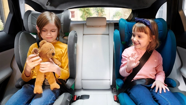 Kinderkraft Junior Fix 2 Fotelik samochodowy 100-150 i-Size 15-36 kg isofix
