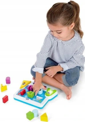 CHICCO samogłoski i kształty interaktywny sorter