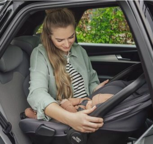 Britax Romer Nosidełko BABY-SAFE CORE i-Size 40 - 85 cm