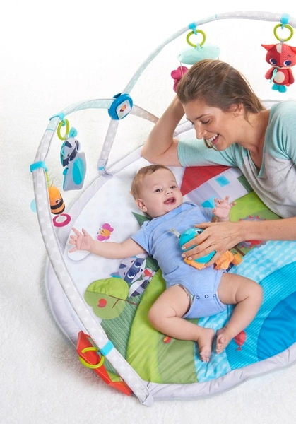 TINY LOVE Mata edukacyjna z pałąkami interaktywna