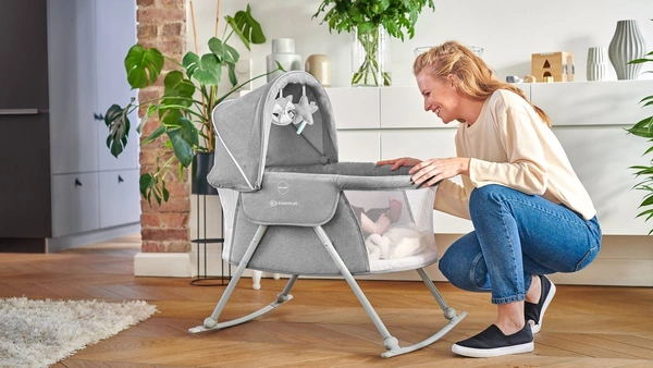 Bujaczek Kinderkraft Lovi 3w1 Leżaczek Kołyska