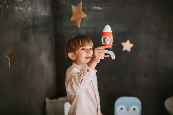 Janod - Rakieta drewniana magnetyczna