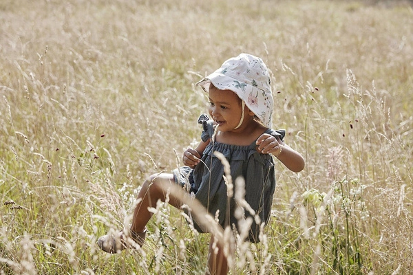 Elodie Details - Kapelusz przeciwsłoneczny - Meadow Blossom 6-12 m-cy