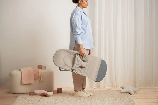 BABYBJORN - leżaczek BALANCE SOFT WOVEN/JERSEY Tri Fabric, Piaskowoszary