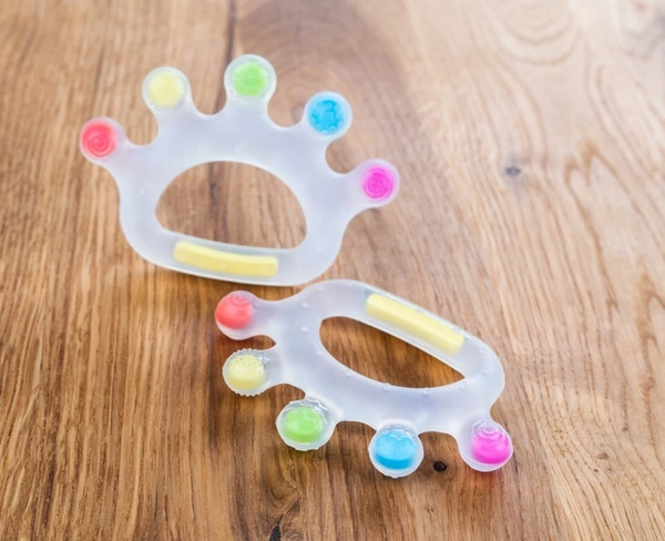 GiliGums Gryzak gryzaczek silikonowy korona 3m+