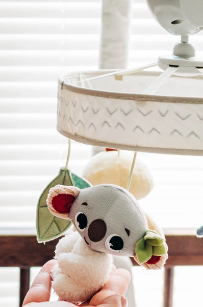 TINY LOVE Karuzela do łóżeczka BOHO CHIC