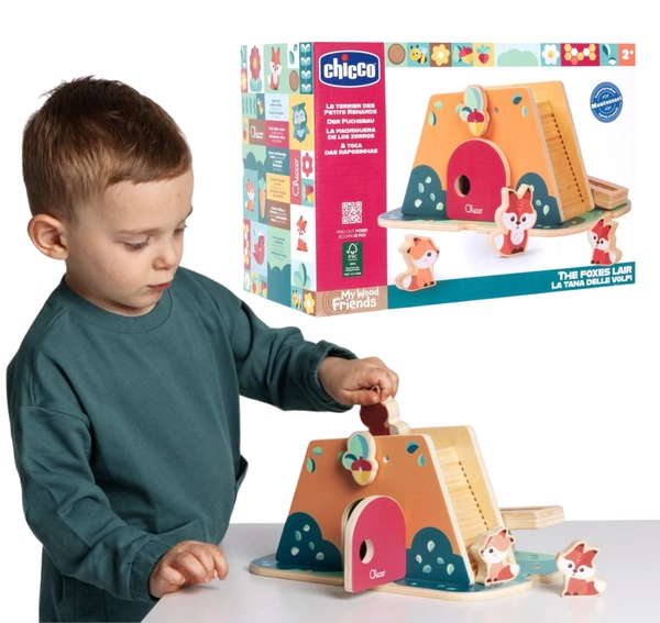 CHICCO DREWNIANA KRYJÓWKA LISÓW kolorowa zabawka z figurkami do układania