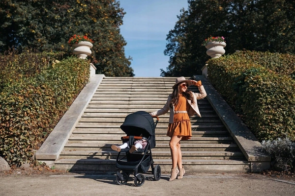 4BABY Stinger Air Wózek spacerowy lekki składany