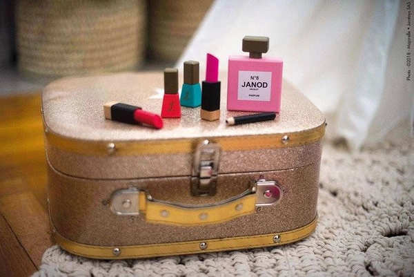 Janod - Kosmetyczka z akcesoriami małej Miss