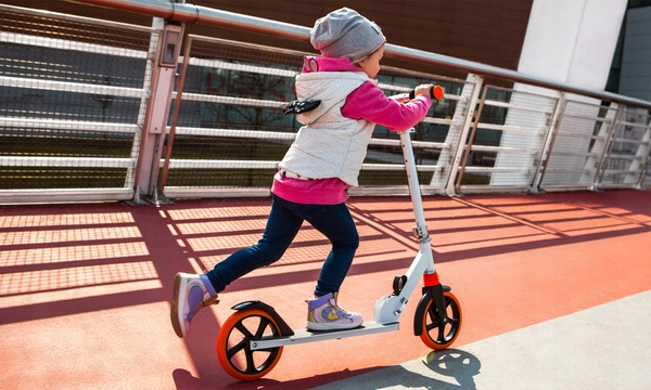 LIONELO LUCA Hulajnoga składana duża amortyzator do 100 kg