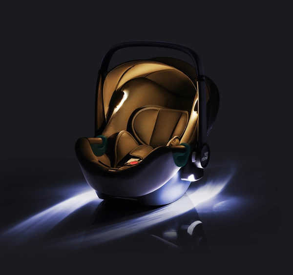 Britax Romer Nosidełko BABY-SAFE iSENSE + baza flex OUTLET