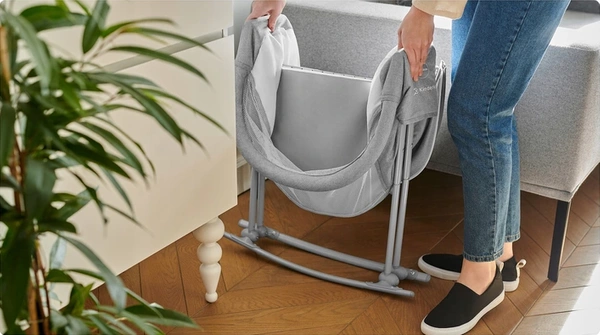 Bujaczek Kinderkraft Lovi 3w1 Leżaczek Kołyska